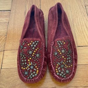 New Beverly Feldman Burgundy Suede Studded Loafers Moccasin Size 6.5